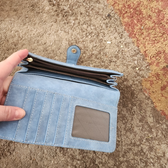 Wallet - Picture 2 of 2